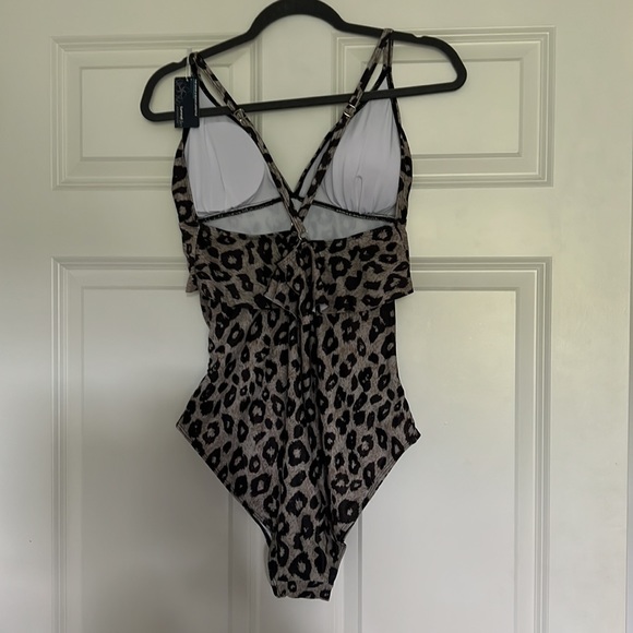 Brand New cheetah print maternity swimsuit - Picture 2 of 3